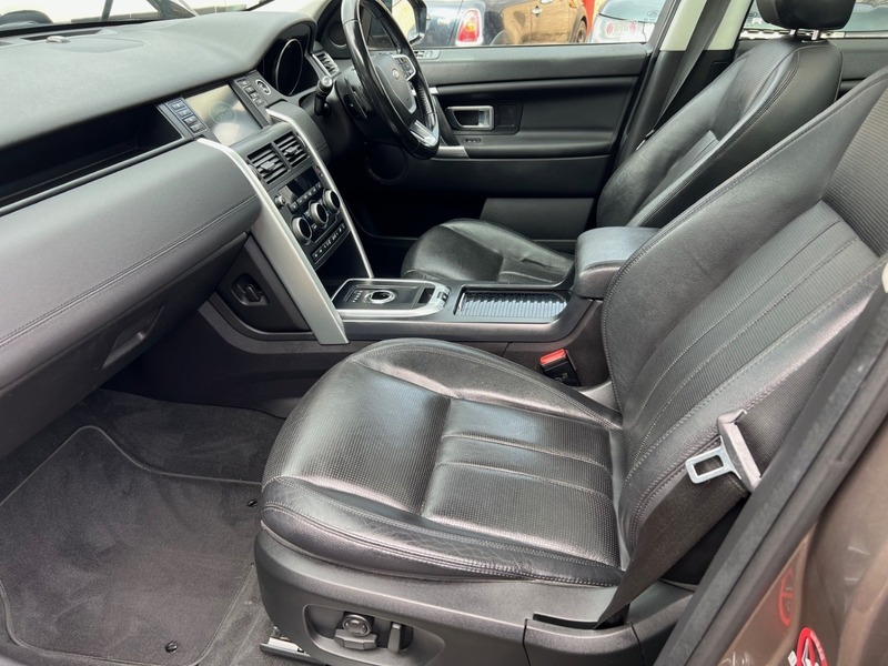 Used Land Rover Discovery Sport 2017 for sale - 77086608: Photo 10