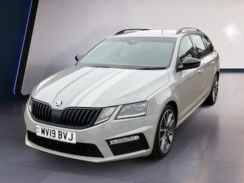 Used Skoda Octavia 2019 for sale - 76243922: Photo
