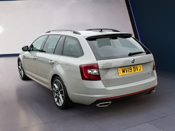 Used Skoda Octavia 2019 for sale - 76243922: Photo
