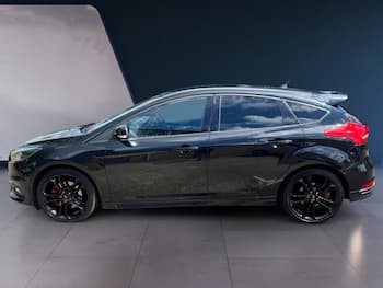Used Ford Focus 2017 for sale - 79593638: Photo