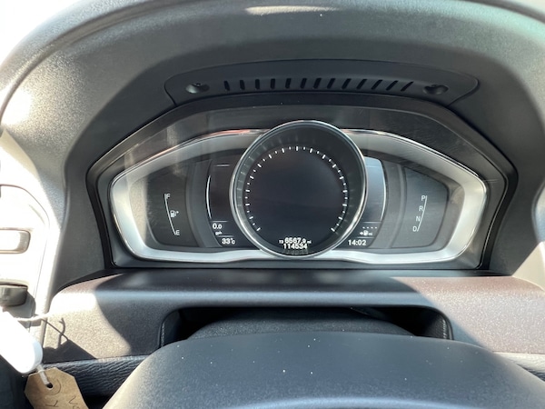 Used Volvo XC60 2015 for sale - 75497358: Photo 16