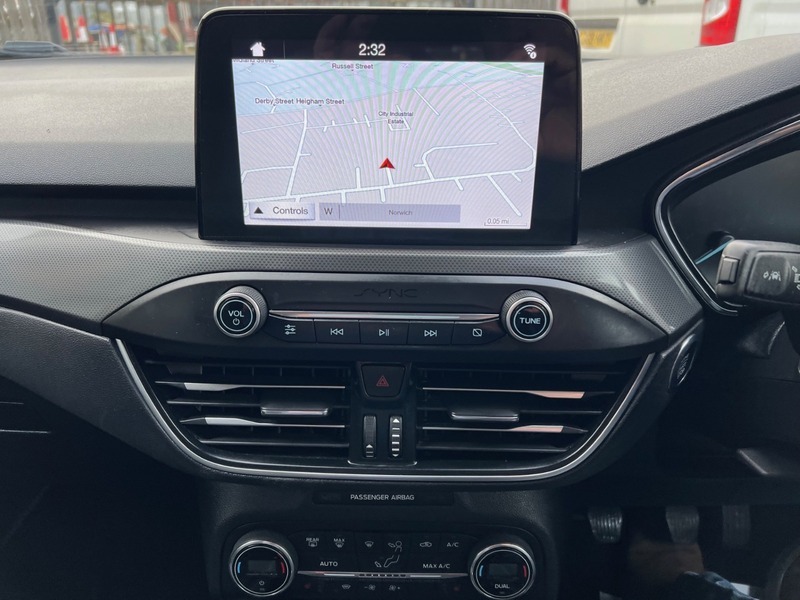 Used Ford Focus 2018 for sale - 77093798: Photo 11