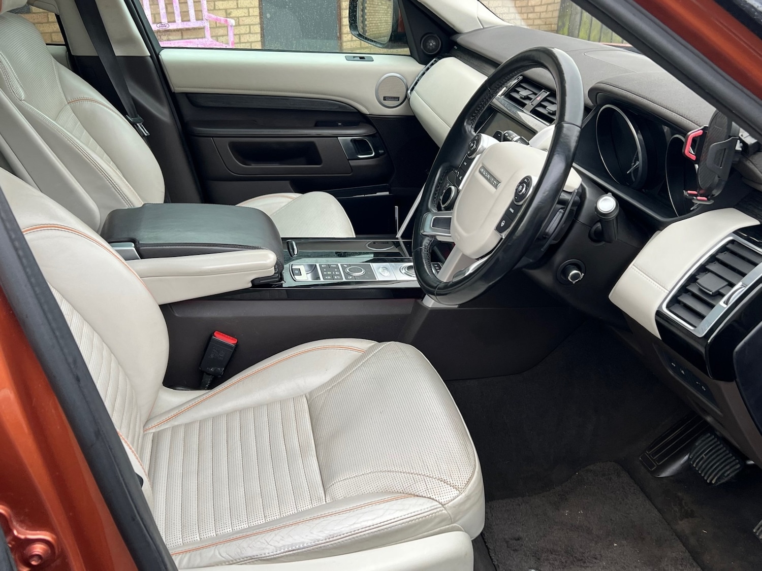 Used Land Rover Discovery 2016 for sale - 76957229: Photo 10