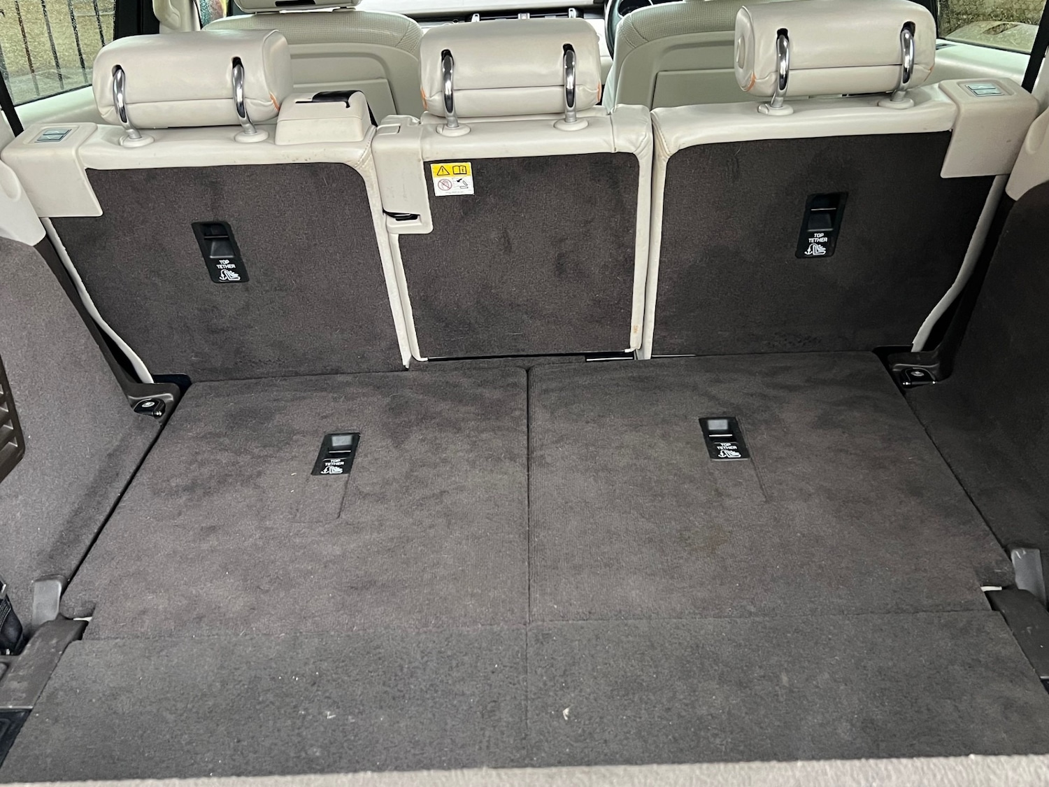 Used Land Rover Discovery 2016 for sale - 76957229: Photo 16