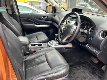 Used Nissan Navara 2017 for sale - 78122815: Photo