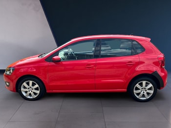 Used Volkswagen Polo 2013 for sale - 75555775: Photo