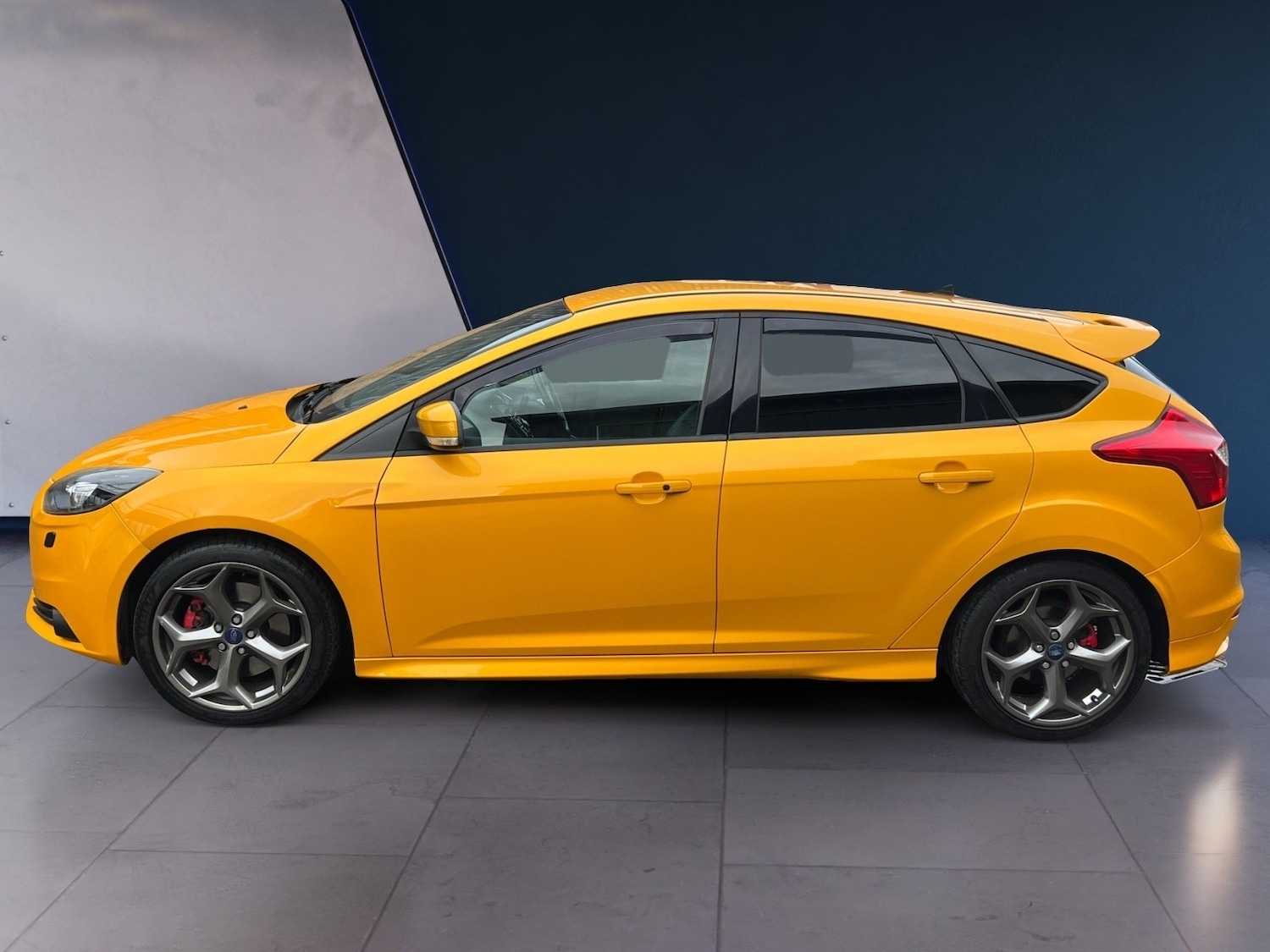 Used Ford Focus 2014 for sale - 76859574: Photo 4