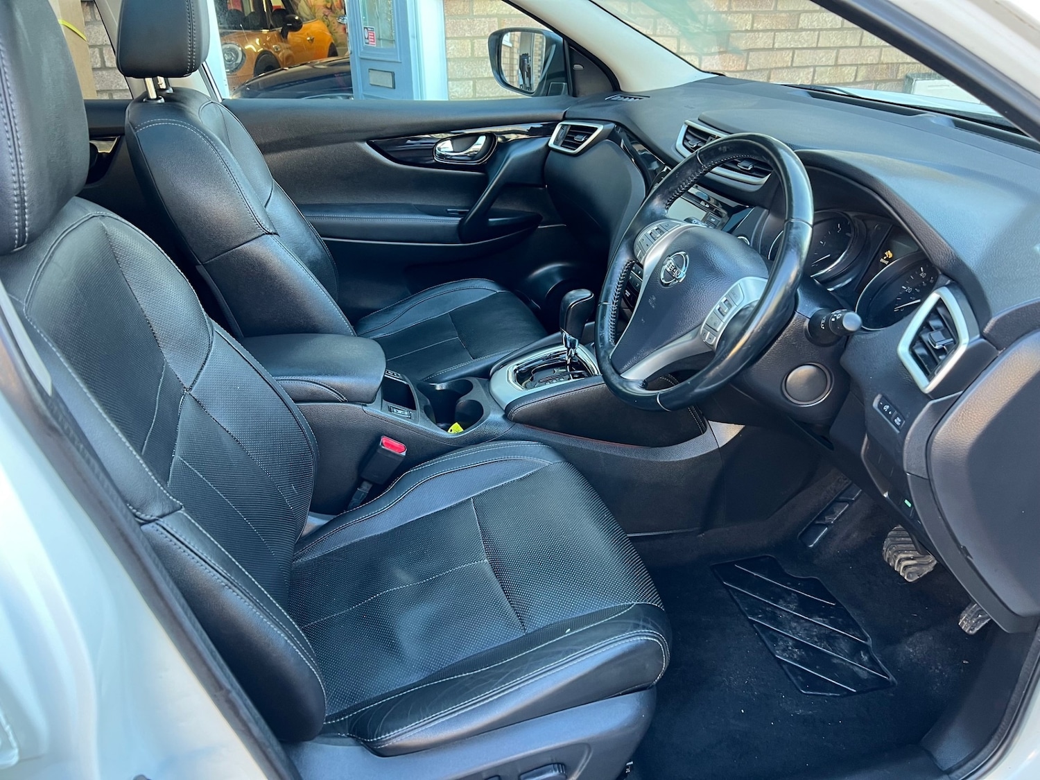 Used Nissan Qashqai 2014 for sale - 76792486: Photo 9