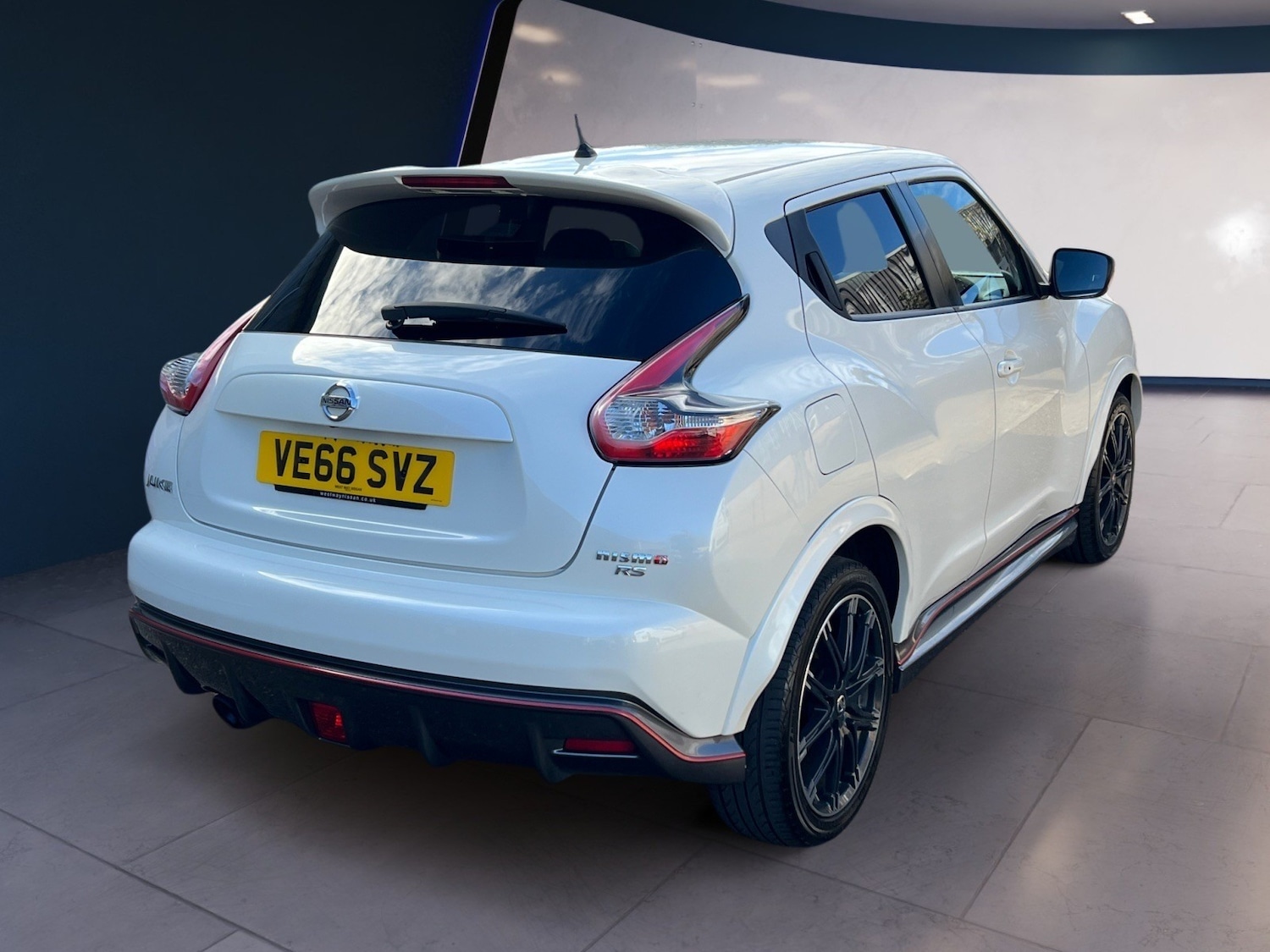 Used Nissan Juke 2016 for sale - 76364103: Photo 6