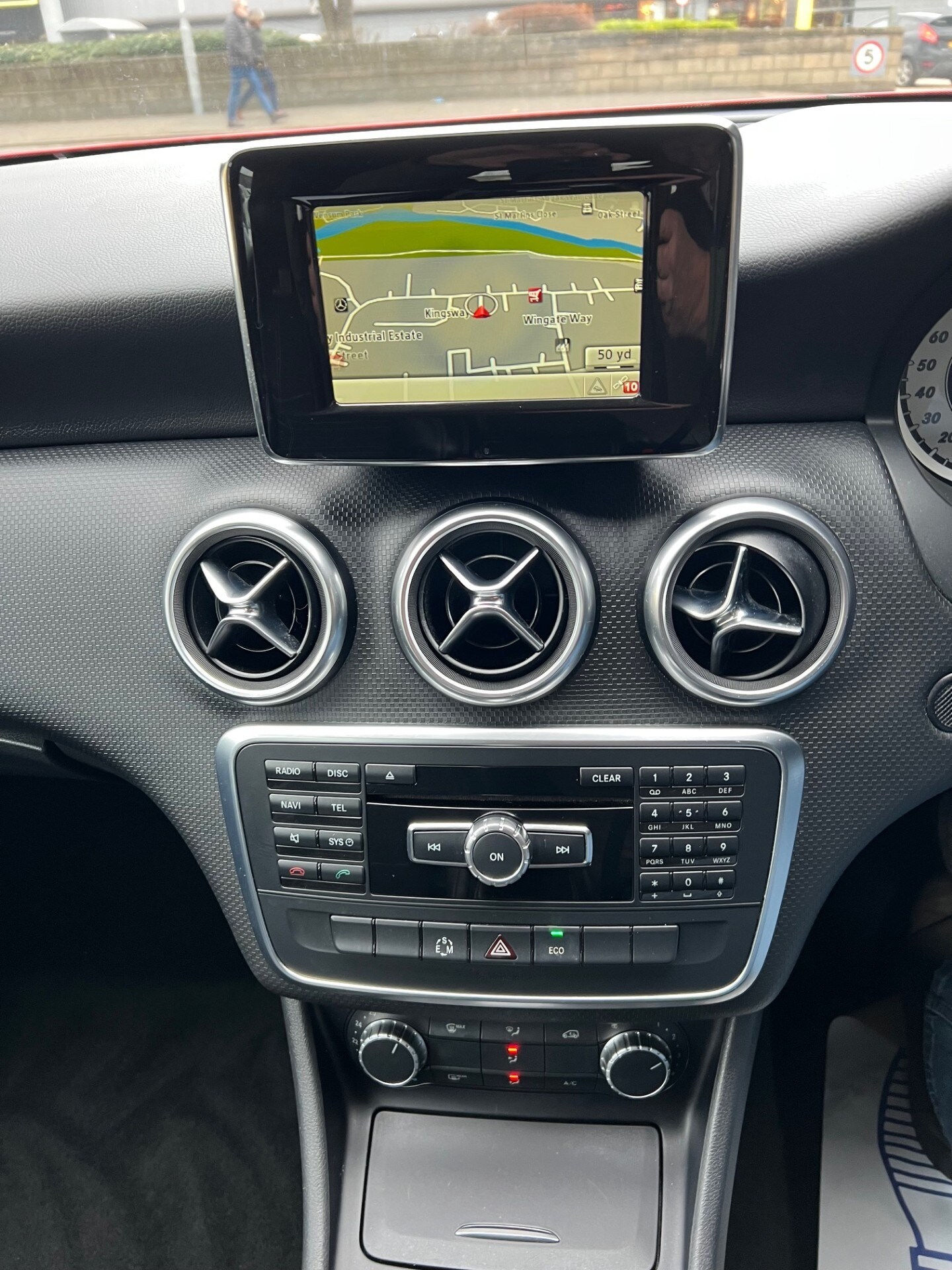 Used Mercedes-Benz A-Class 2014 for sale - 77323774: Photo 12
