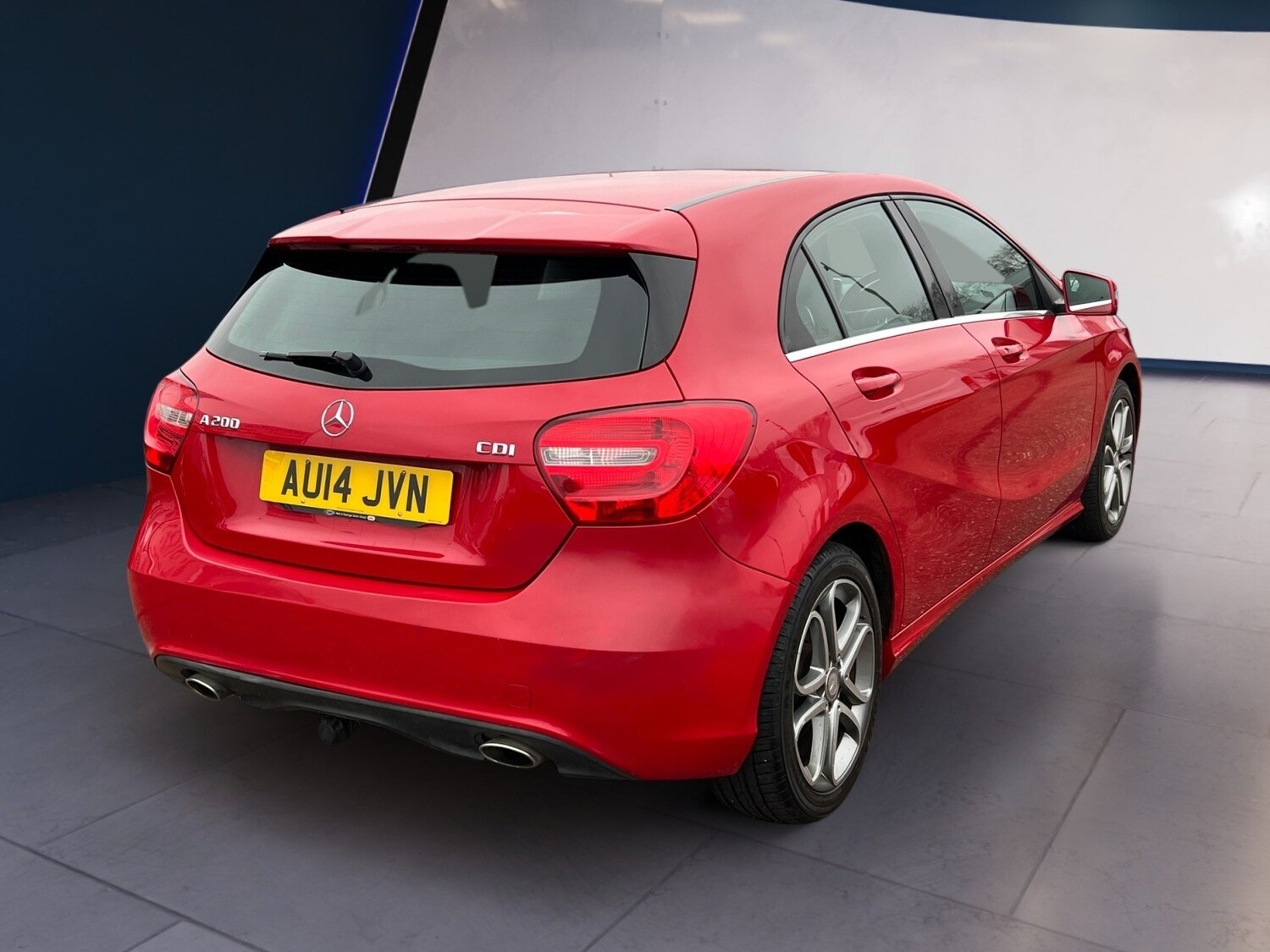 Used Mercedes-Benz A-Class 2014 for sale - 77323774: Photo 5