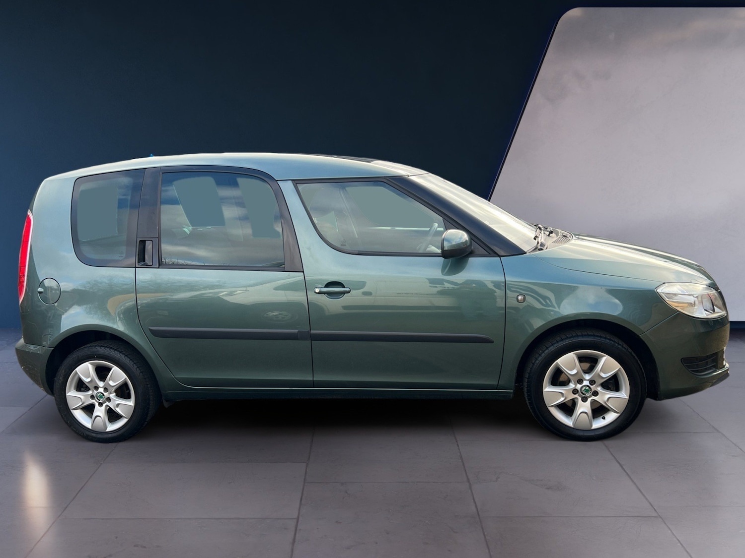 Used Skoda Roomster 2012 for sale - 77432577: Photo 3