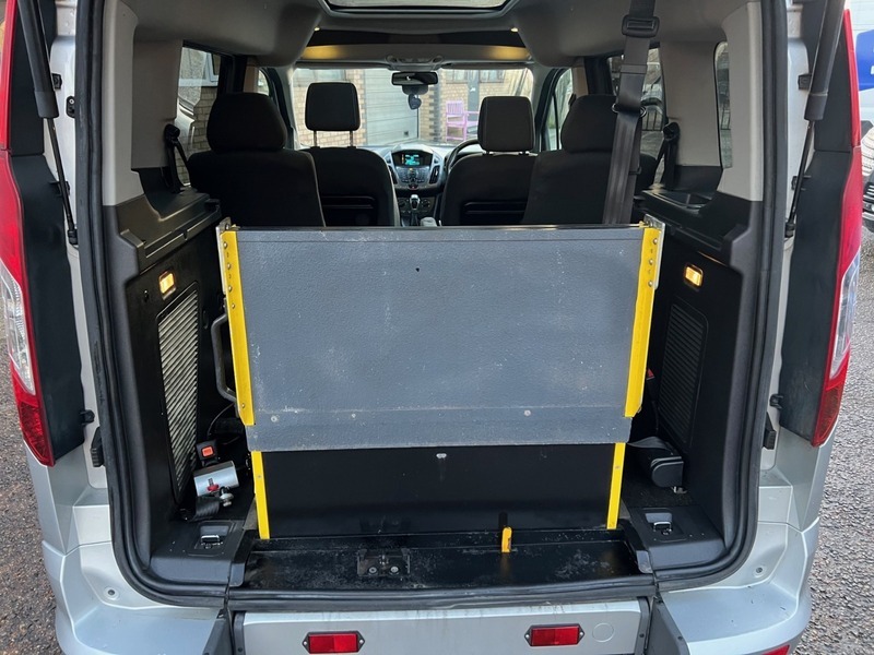 Used Ford Tourneo Connect 2017 for sale - 76652762: Photo 14