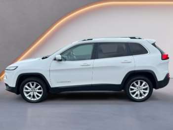 Used Jeep Cherokee 2015 for sale - 74769611: Photo
