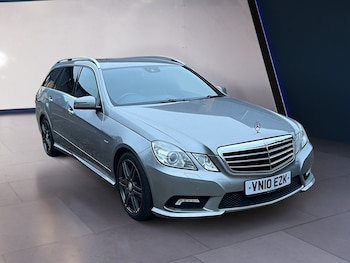 Used Mercedes-Benz E Class 2010 for sale - 77334185: Photo