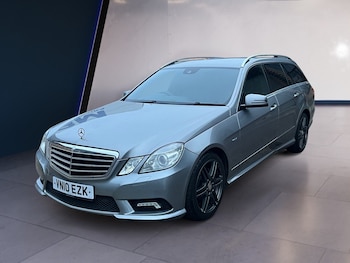 Used Mercedes-Benz E Class 2010 for sale - 77334185: Photo