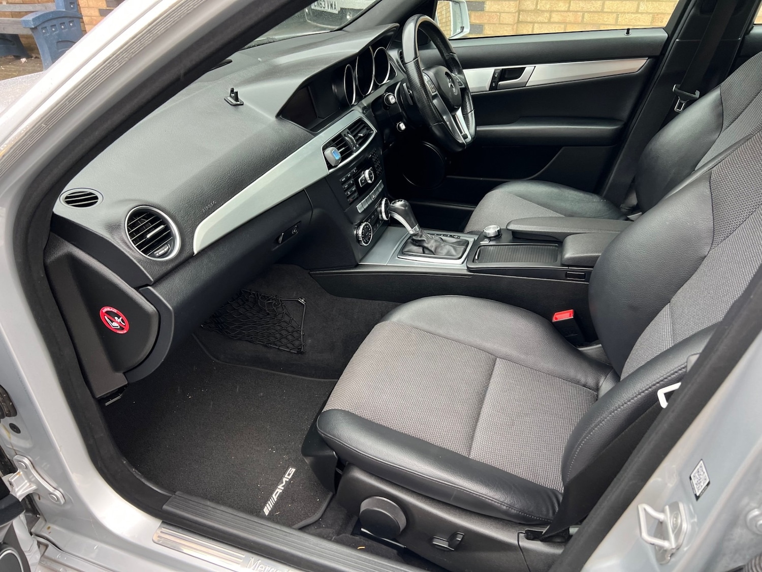 Used Mercedes-Benz C Class 2013 for sale - 76662898: Photo 10