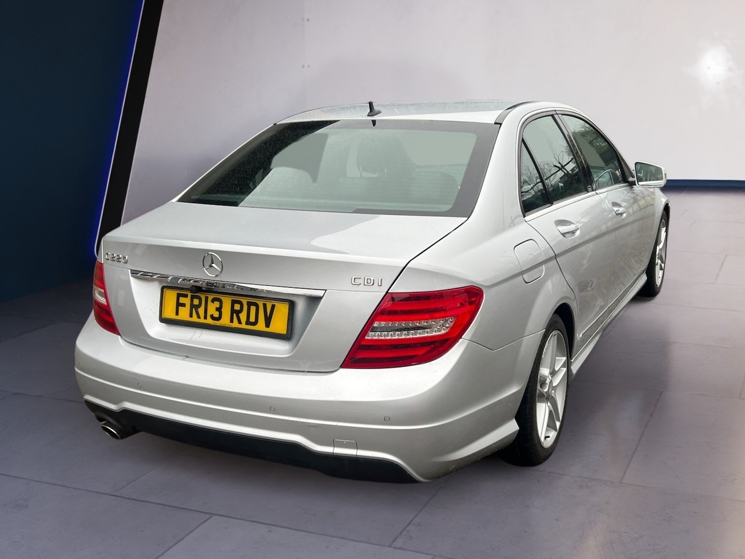 Used Mercedes-Benz C Class 2013 for sale - 76662898: Photo 6
