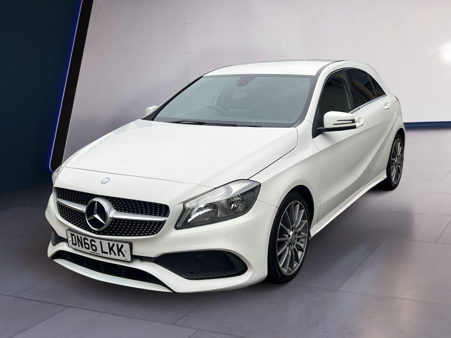 Used Mercedes-Benz A-Class 2016 for sale - 76979808: Photo 3