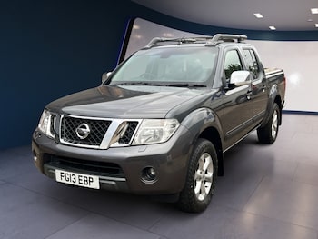 Used Nissan Navara 2013 for sale - 75955643: Photo