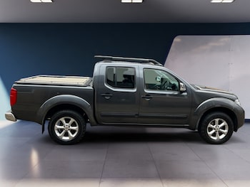 Used Nissan Navara 2013 for sale - 75955643: Photo