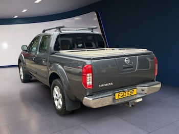 Used Nissan Navara 2013 for sale - 75955643: Photo