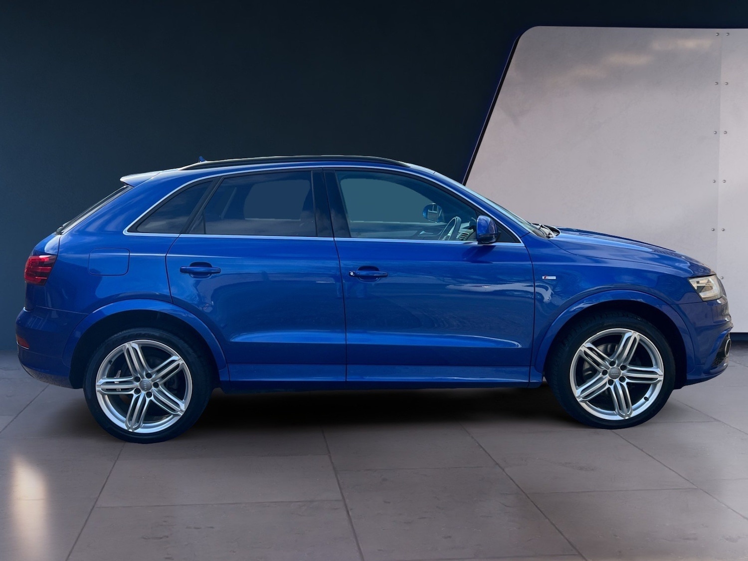 Used Audi Q3 2013 for sale - 77917225: Photo 3