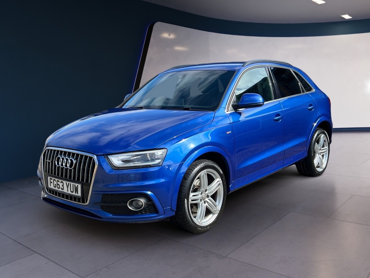 Used Audi Q3 2013 for sale - 77917225: Photo 4