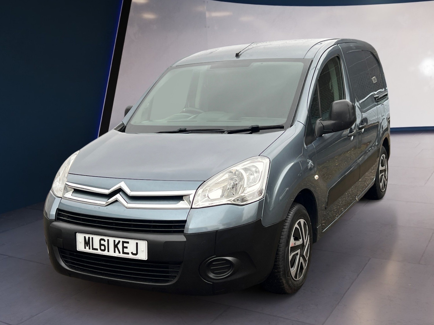 Used Citroen Berlingo 2011 for sale - 76402742: Photo 2