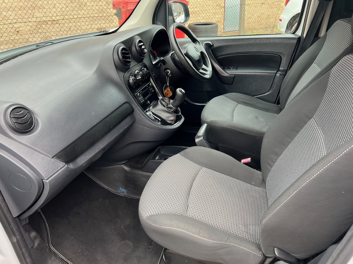 Used Mercedes-Benz Citan 2015 for sale - 76554372: Photo 10