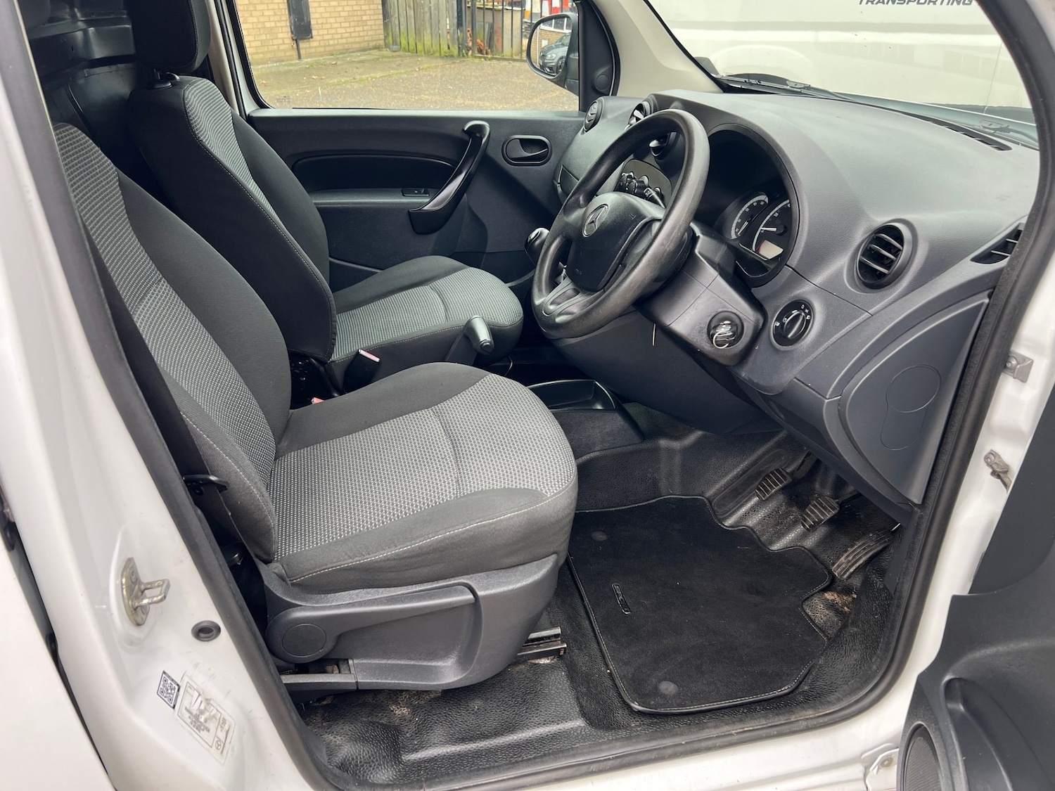 Used Mercedes-Benz Citan 2015 for sale - 76554372: Photo 9