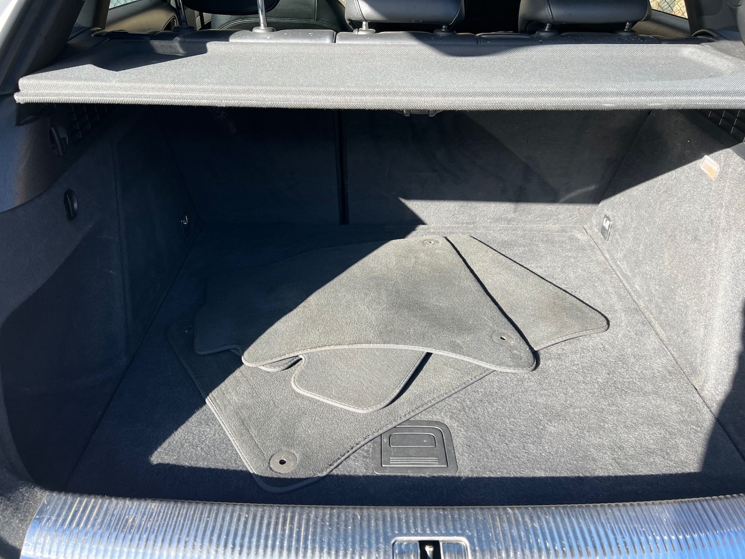 Used Audi Q3 2013 for sale - 76364362: Photo 15