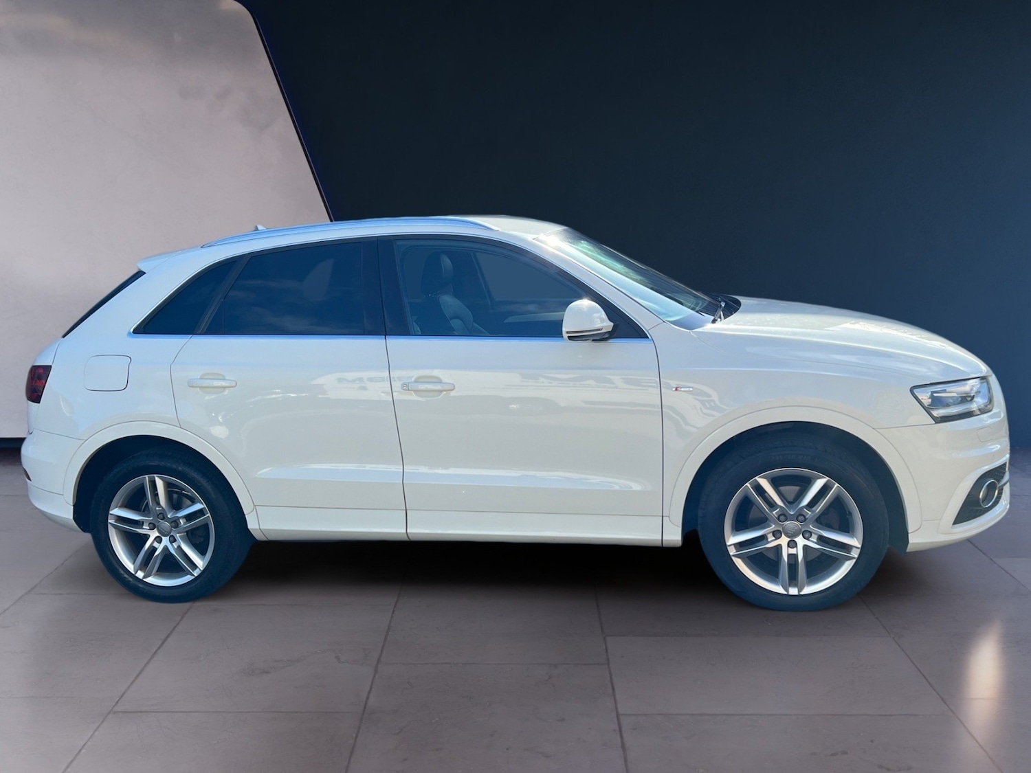 Used Audi Q3 2013 for sale - 76364362: Photo 3