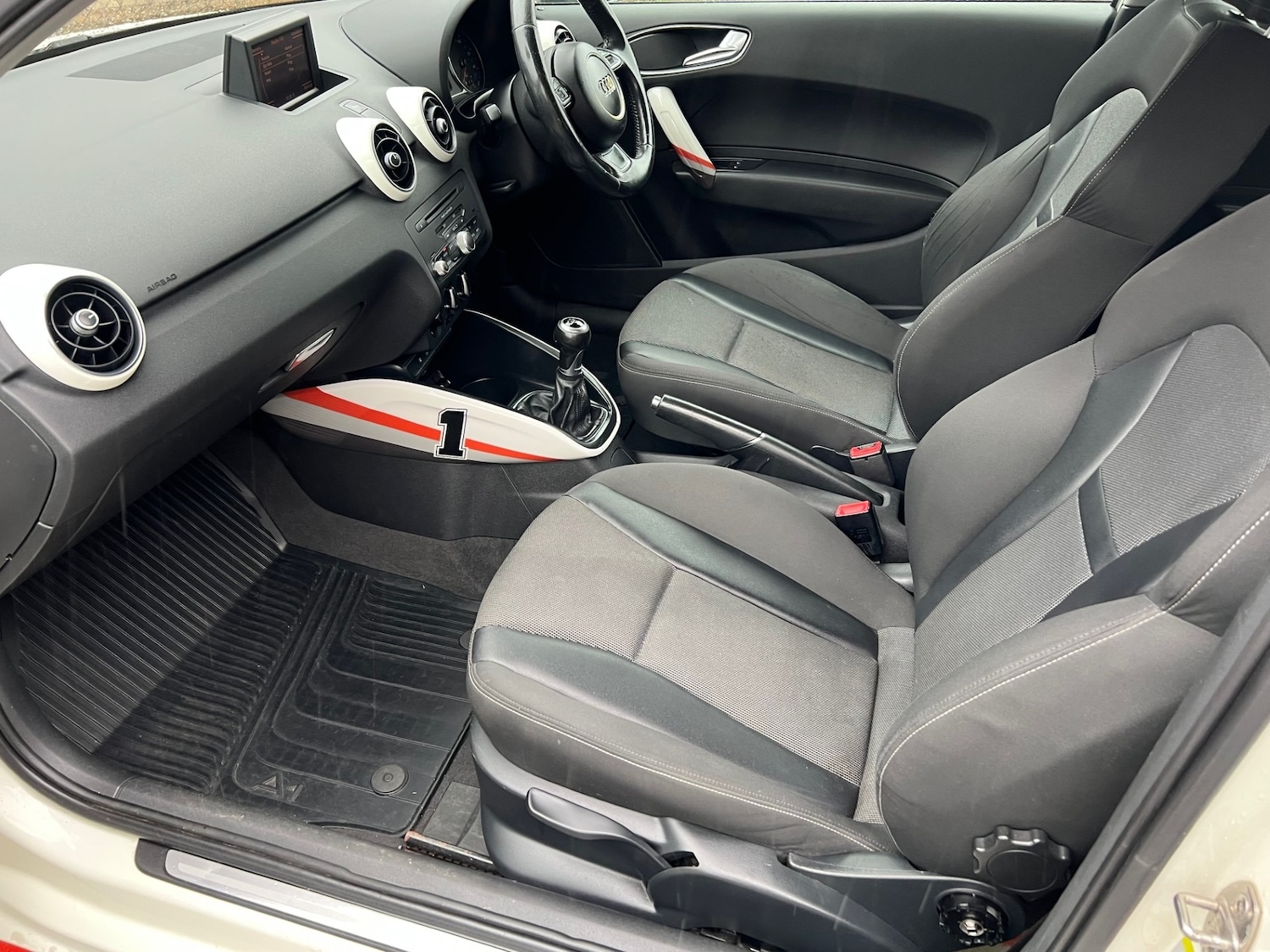 Used Audi A1 2012 for sale - 77459892: Photo 10