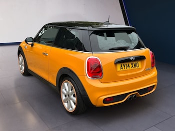 Used MINI Hatch 2014 for sale - 76016781: Photo