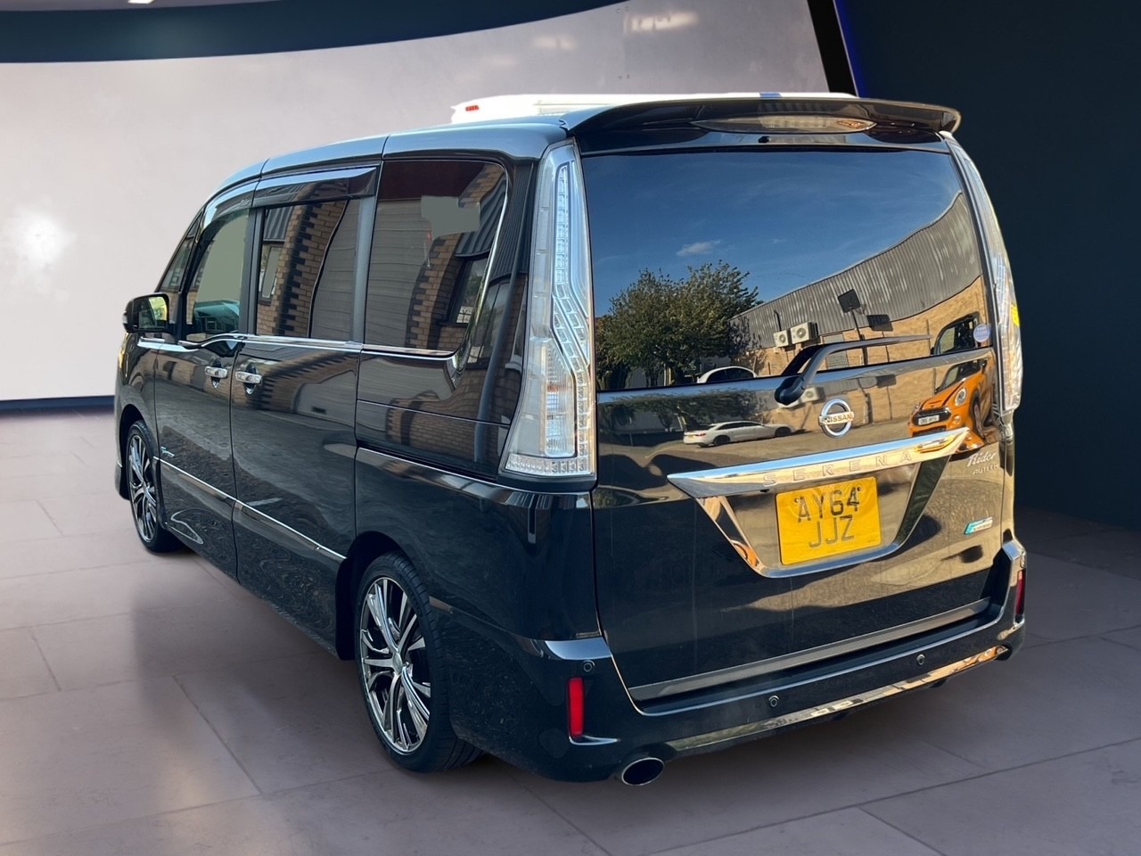 Used Nissan Elgrand 2025 for sale - 76005709: Photo 4