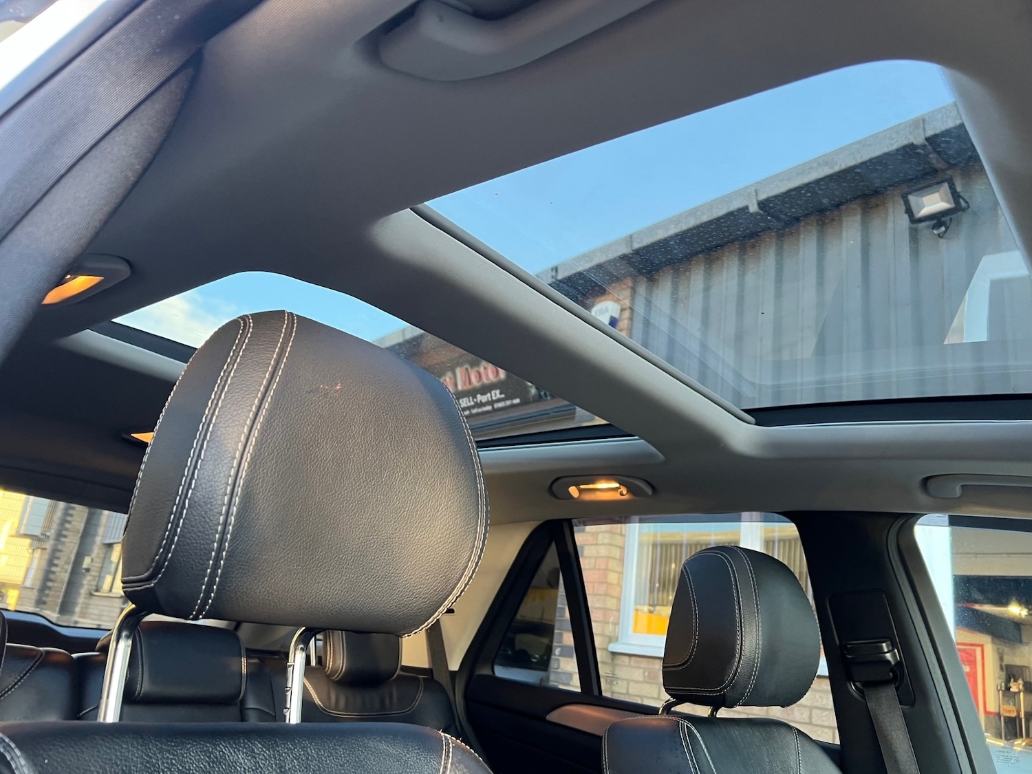 Used Mercedes-Benz M Class 2012 for sale - 76794932: Photo 15