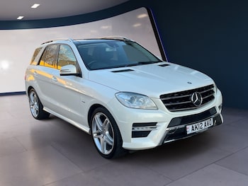 Used Mercedes-Benz M Class 2012 for sale - 76794932: Photo