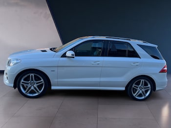 Used Mercedes-Benz M Class 2012 for sale - 76794932: Photo