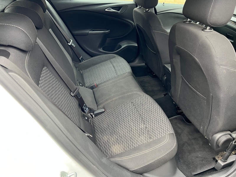 Used Vauxhall Astra 2017 for sale - 76748463: Photo 14