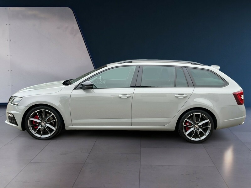 Used Skoda Octavia 2019 for sale - 76565629: Photo 2