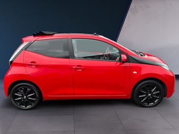 Used Toyota AYGO 2017 for sale - 77431492: Photo