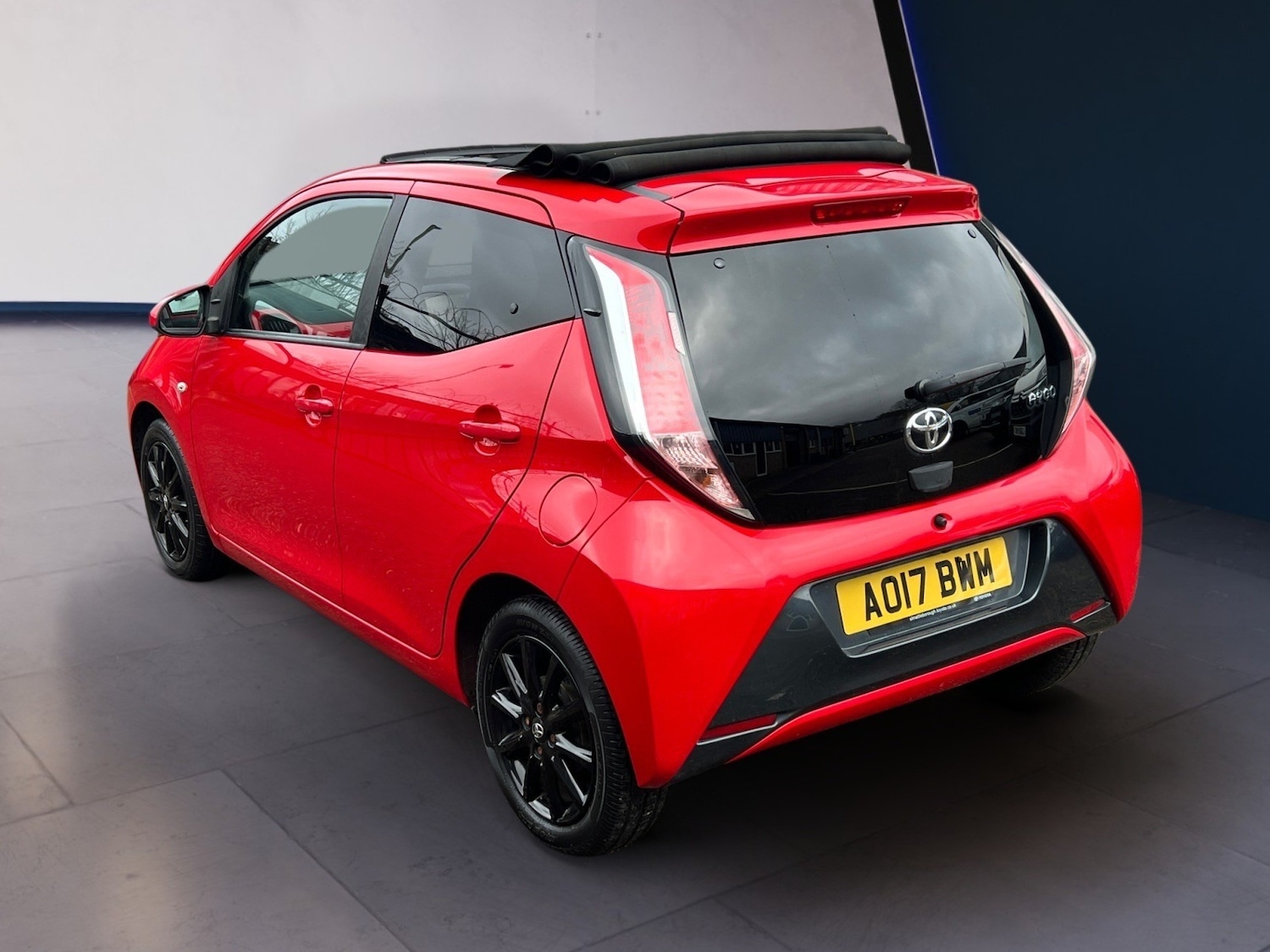 Used Toyota AYGO 2017 for sale - 77431492: Photo 5