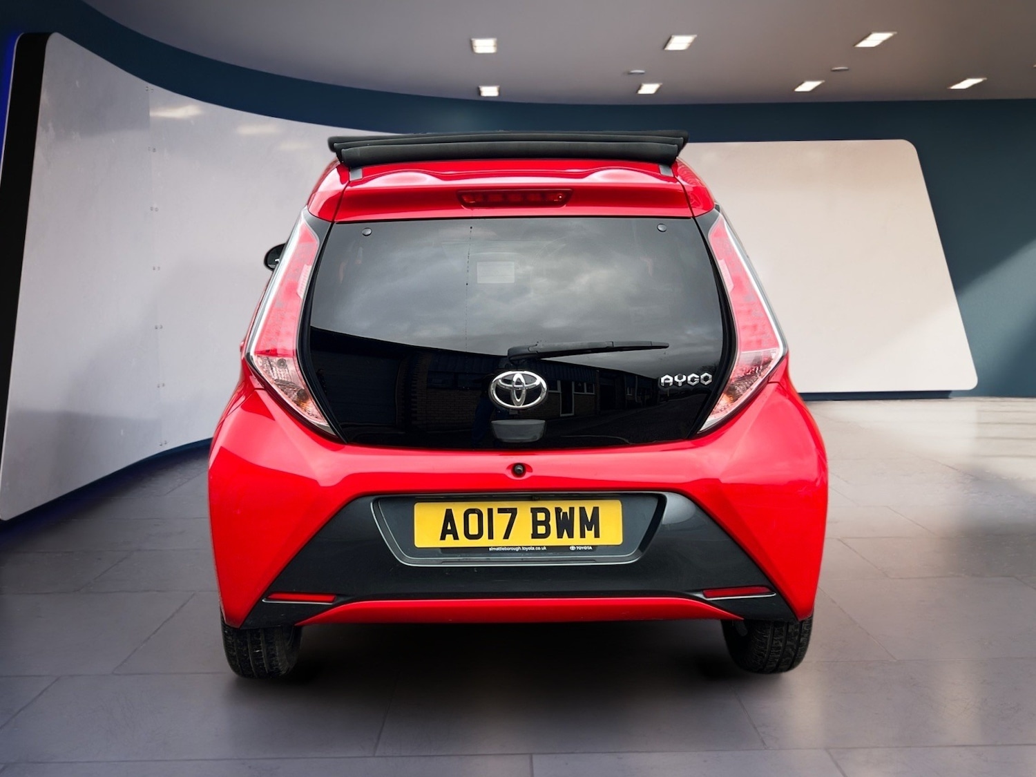 Used Toyota AYGO 2017 for sale - 77431492: Photo 8