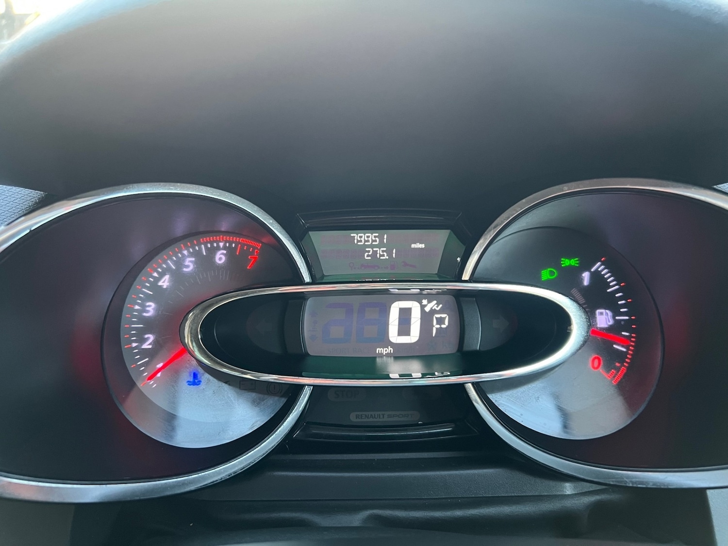 Used Renault Clio 2013 for sale - 77665595: Photo 17