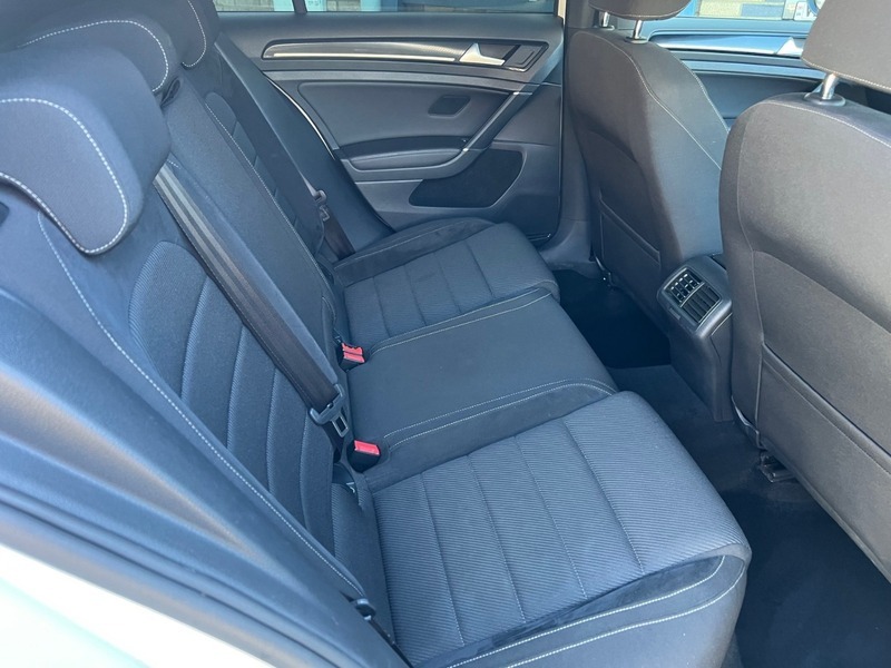 Used Volkswagen Golf 2016 for sale - 76506199: Photo 14