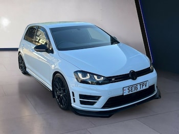 Used Volkswagen Golf 2016 for sale - 76506199: Photo