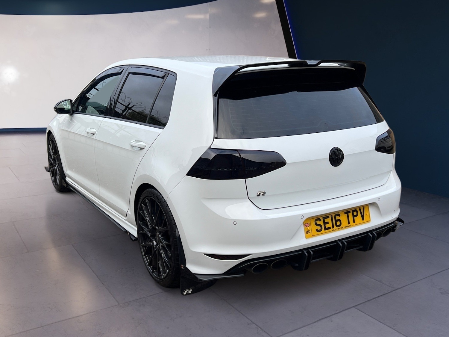 Used Volkswagen Golf 2016 for sale - 76506199: Photo 4