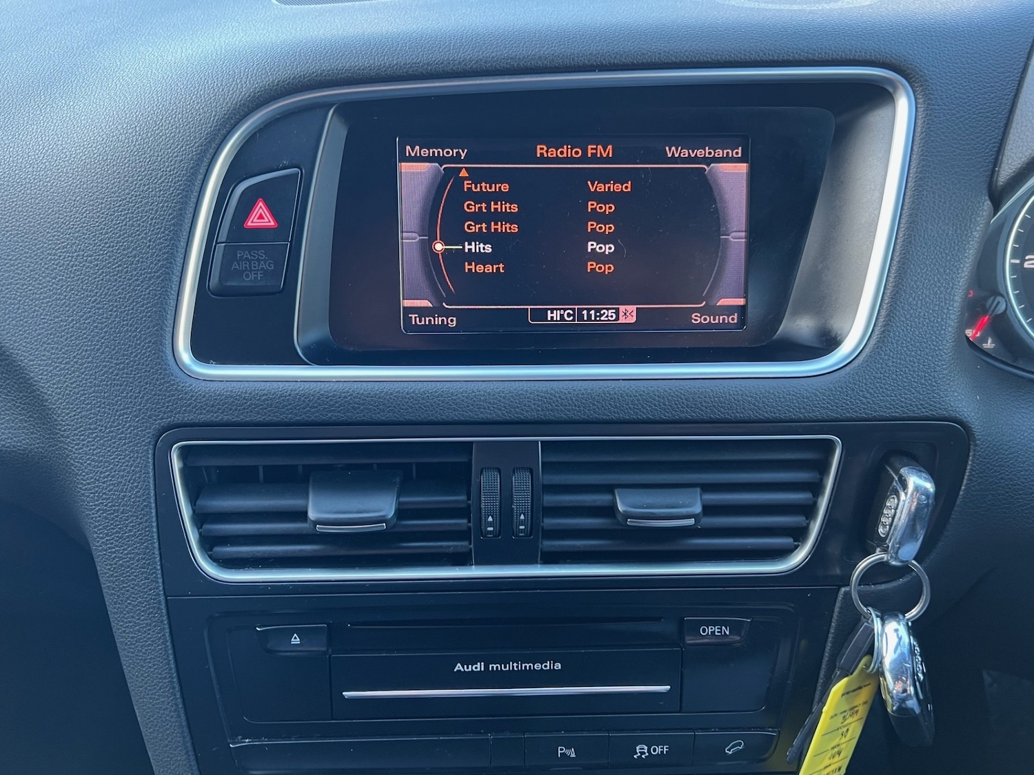 Used Audi Q5 2011 for sale - 77001812: Photo 11