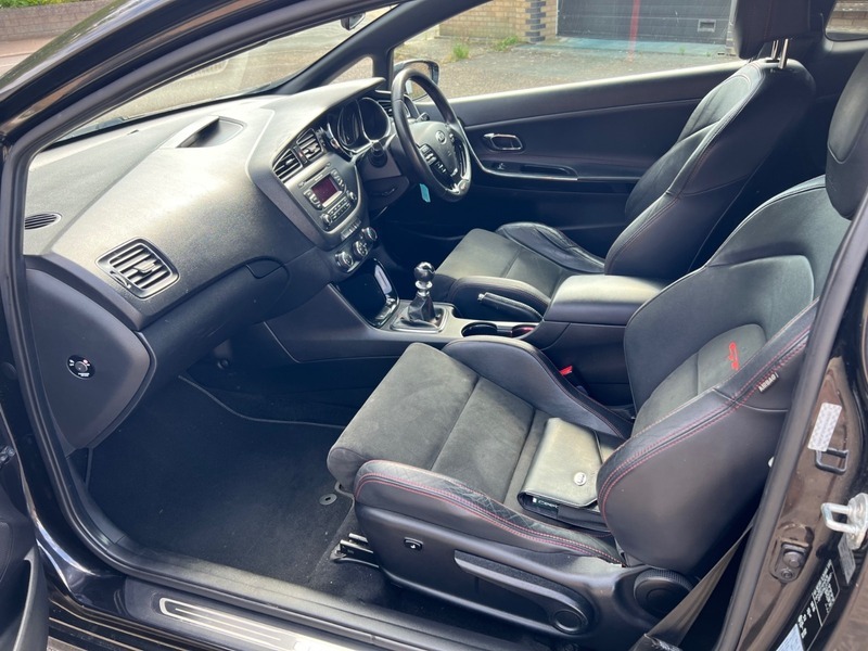 Used Kia Pro Ceed 2013 for sale - 76748283: Photo 10